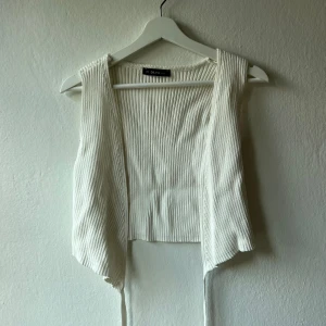 Chiquelle  - Fin topp, väldigt bra skick, använt 1 gång!