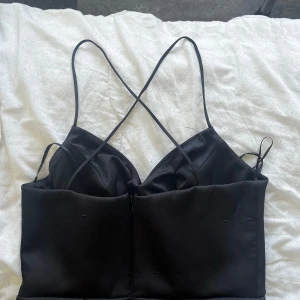 Klänning - En fin svart klänning med storlek S eller M