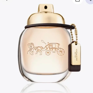 Coach parfym - En coach parfym näst intill oanvänd. Endast sprutats enstaka gånger.  Parfymen är i EDP och 30 ml Nypris 565kr