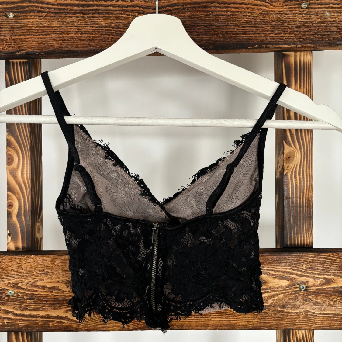 Svart spetströja  - 90