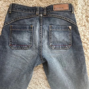 Jeans  - Säljer dess jeans då de inte kommer till användning💞💞