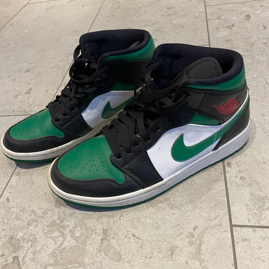 Nike jordan stl 41, knappt använda