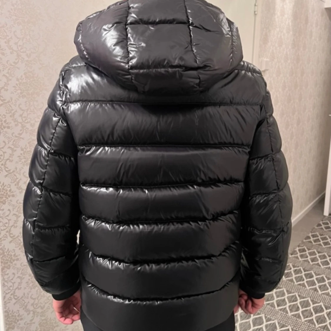 Moncler cuvilier down jacket