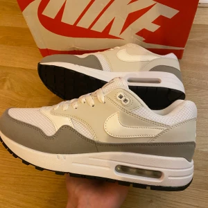 Nike air Max 1 - Ny med kartong ,