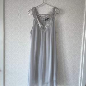 Short dress gray and silver