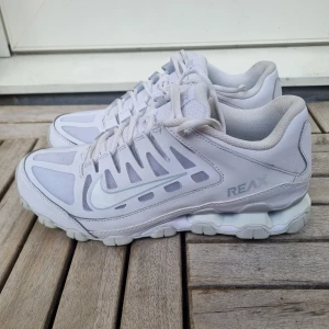 Nike - Nike skor. Använd få gånger. Fint skick