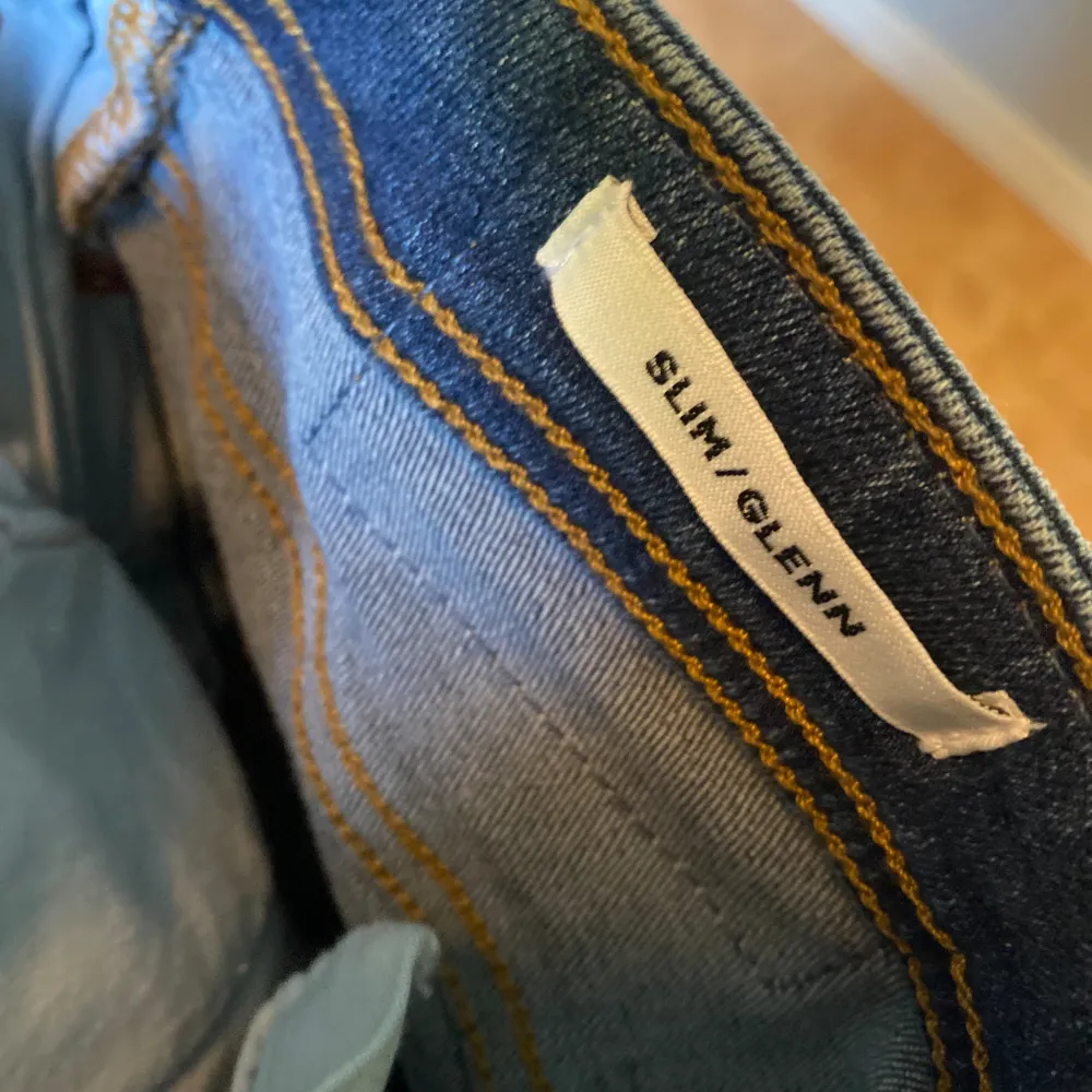 Säljer nu dessa sjukt feta jack @ joens jeans aldrig använda i 10/10 skick. Jeans & Byxor.