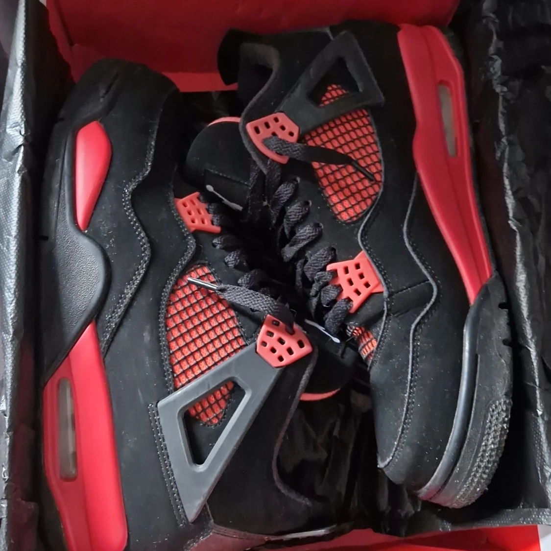 Jordan 4 red thunder - 90