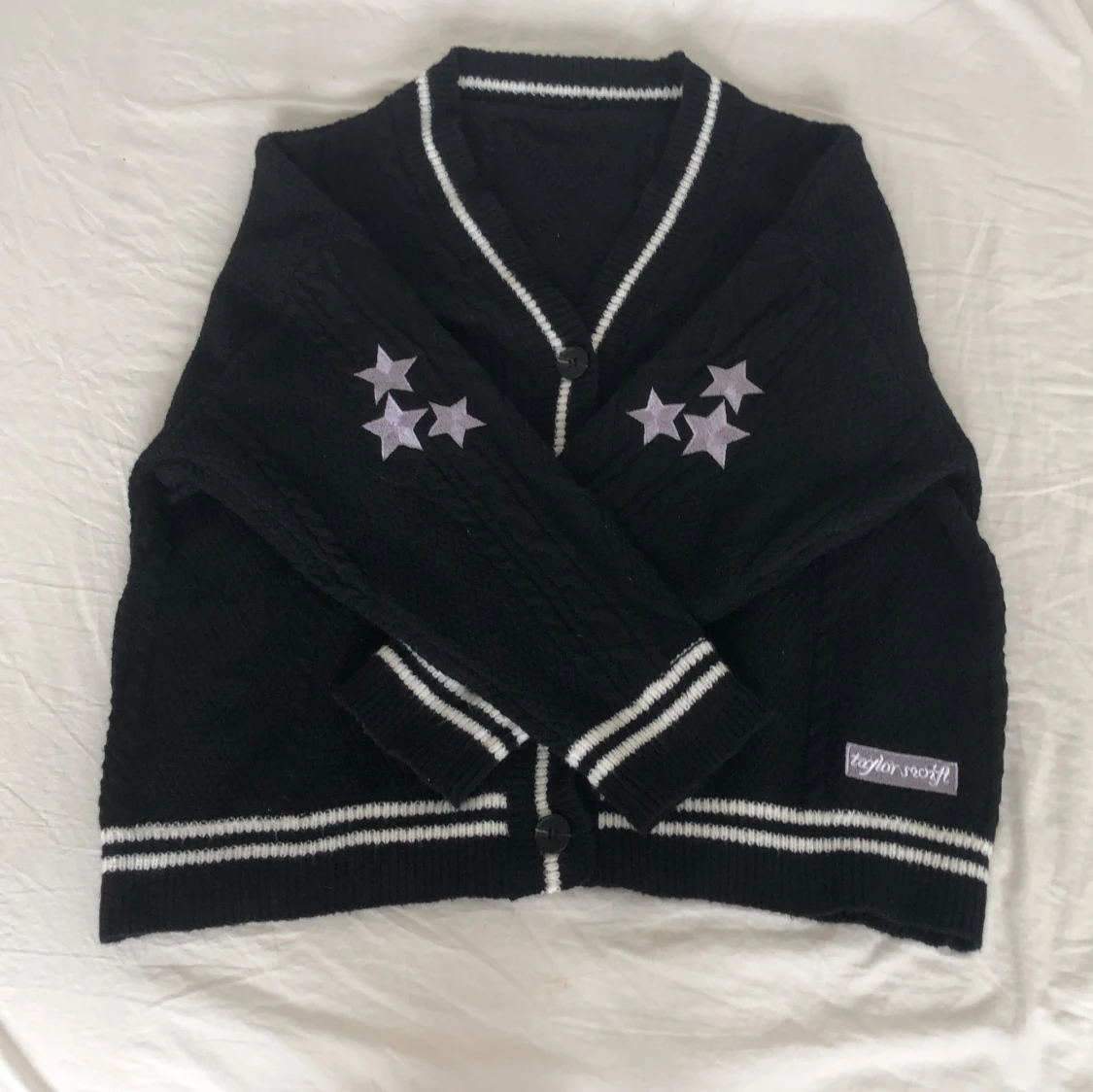 Fanmade folklore cardigan