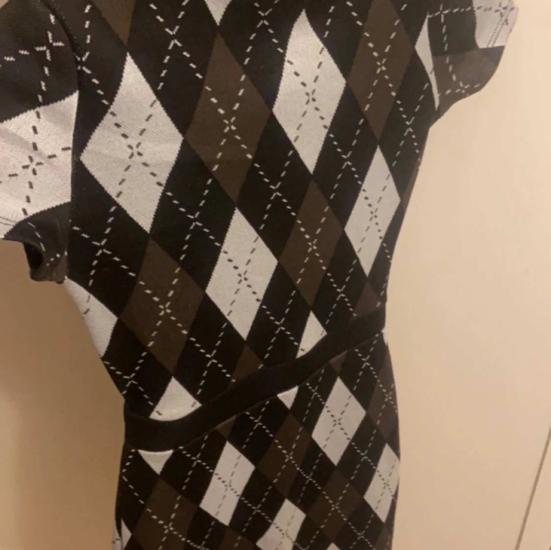 Mönstrad klänning  - 90