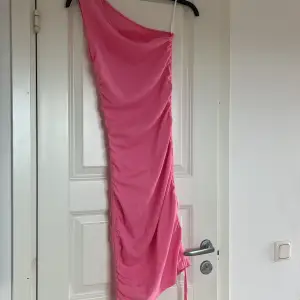 Rosa klänning  