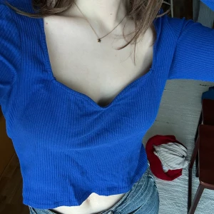 Blå topp - Blå topp från Monki💙