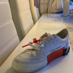 Off white vulc mid - Off white vulc mid 2018