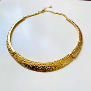 Halsband  - Stel halskedja 