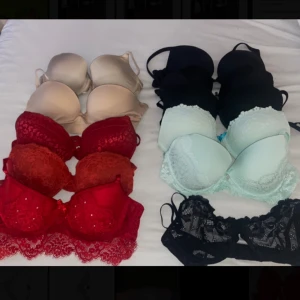 Bh:ar - Säljer nästa alla mina bh:ar, både helt nya samt sparsamt använda💗100kr/st 