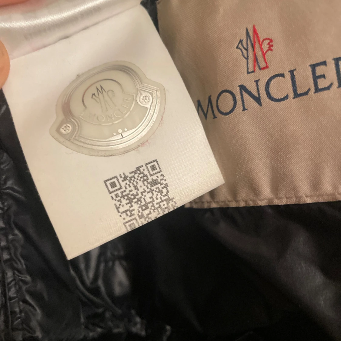 Moncler jacka - 90