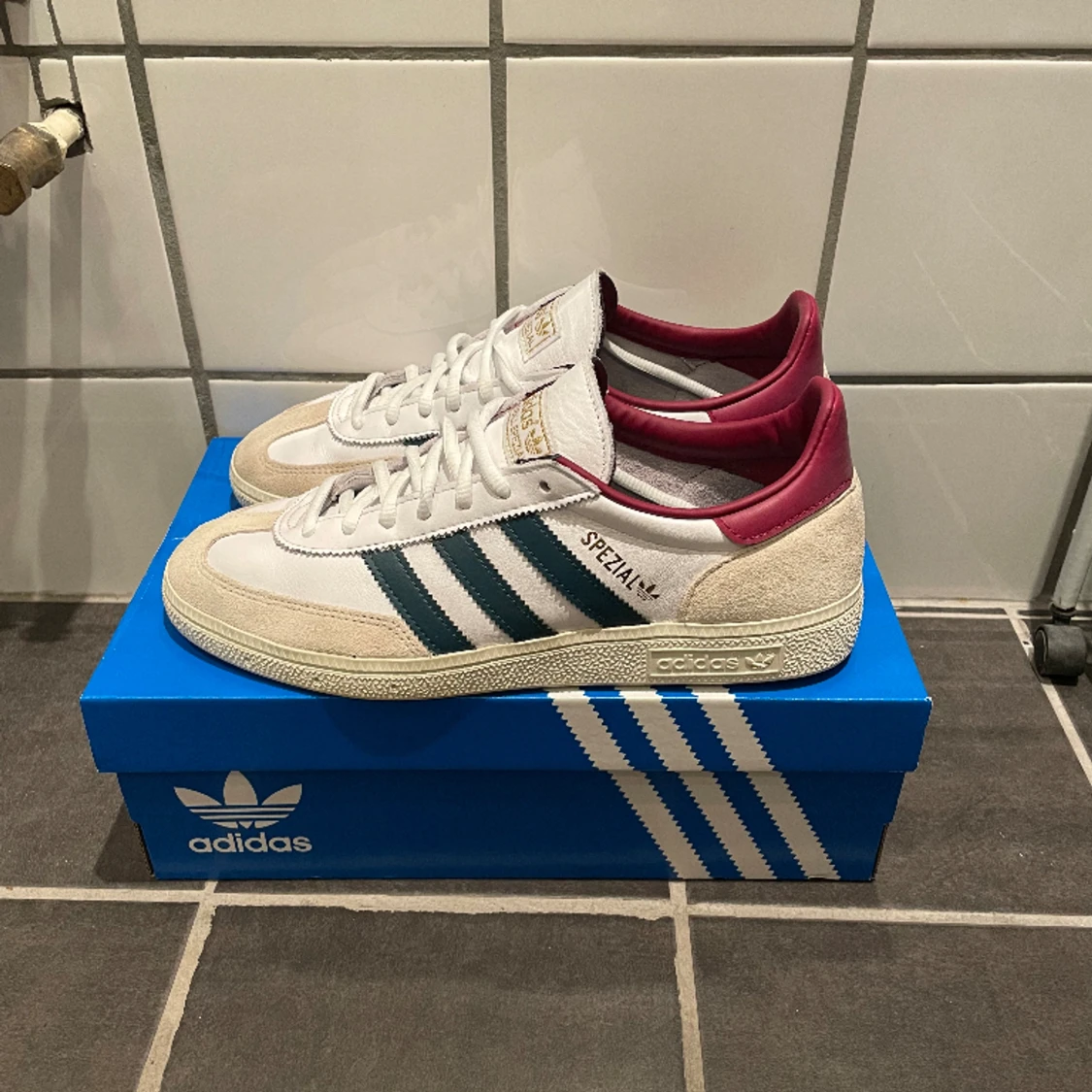 Adidas spezial  - 91