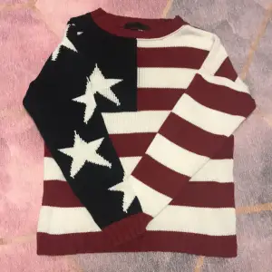 American flag sweater, nice material and in good condition.