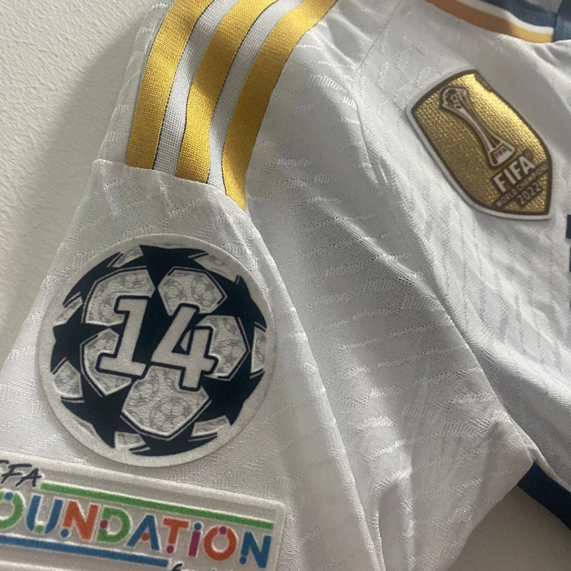 Real madrid hemmatröja 23/24 5 Bellingham  - 90