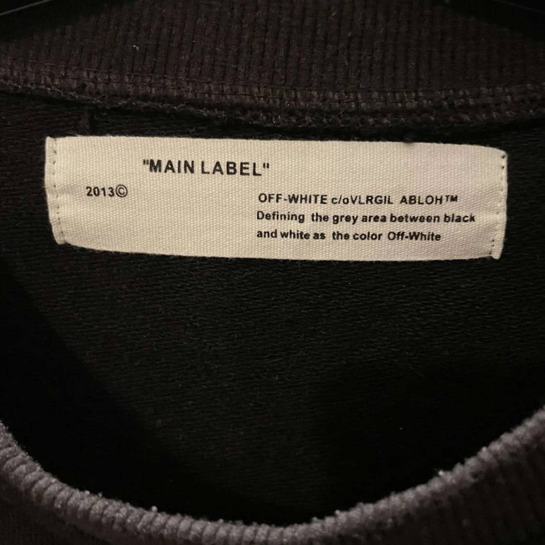 Off White sweatshirt - 91