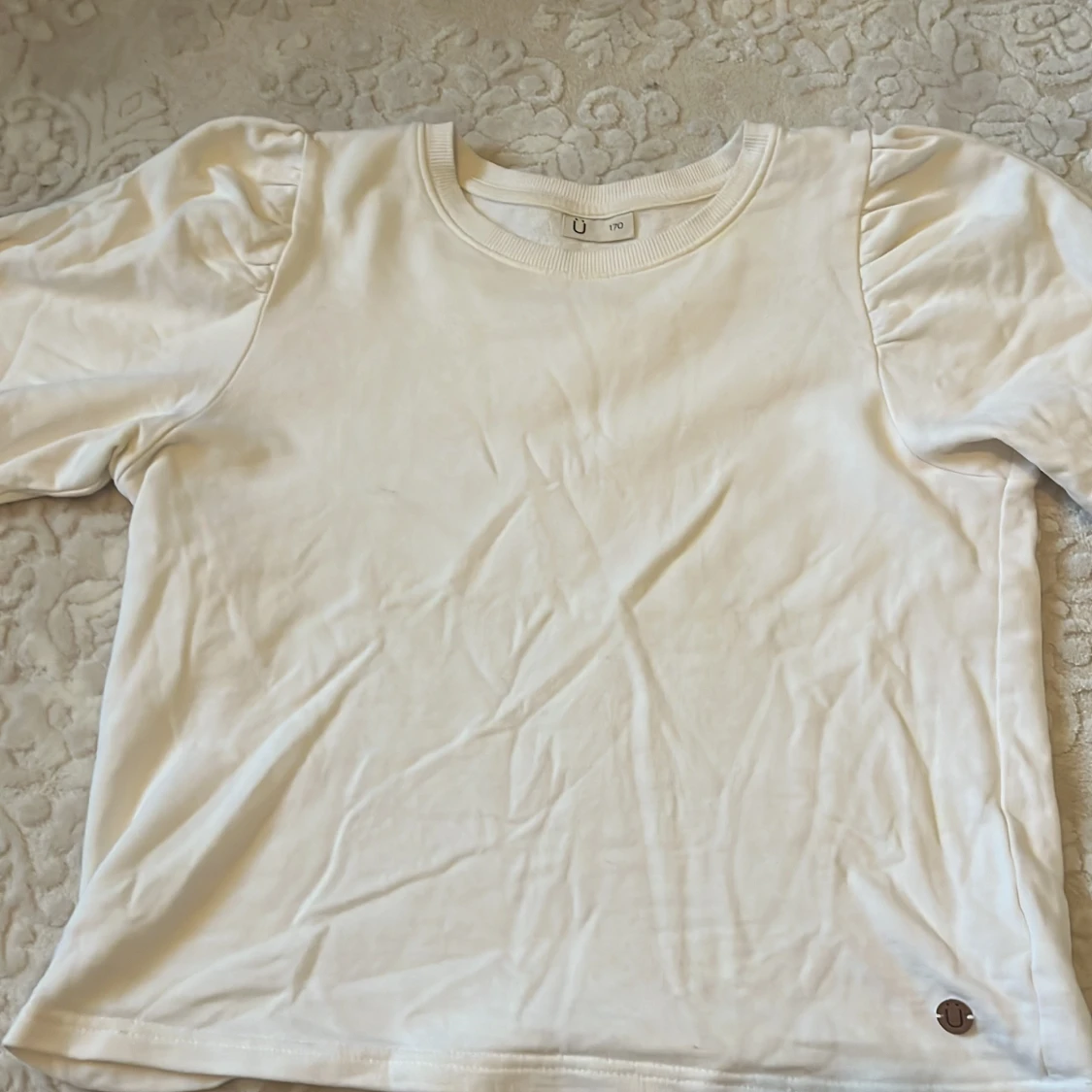 Vit långärmad tröja med puffärm - 1