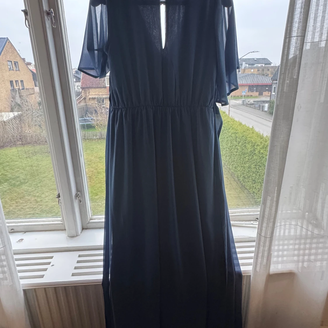 Mörkblå långklänning från Bubbleroom - 1