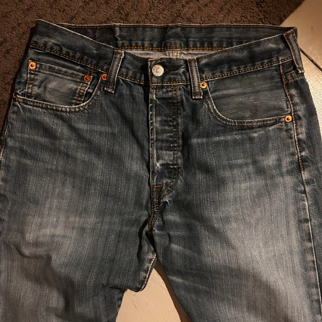 Blåa Levis Jeans - 2