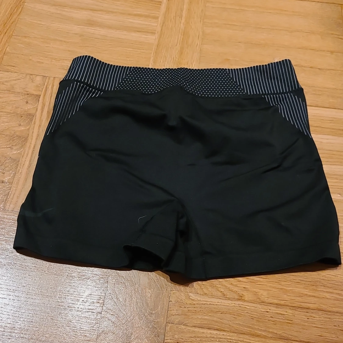 Nike Pro svarta träningsshorts S - 1