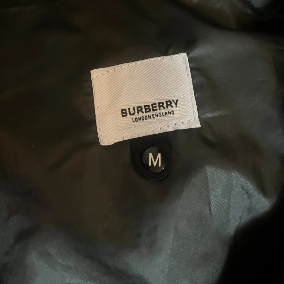 Svart pufferjacka från Burberry M - 2