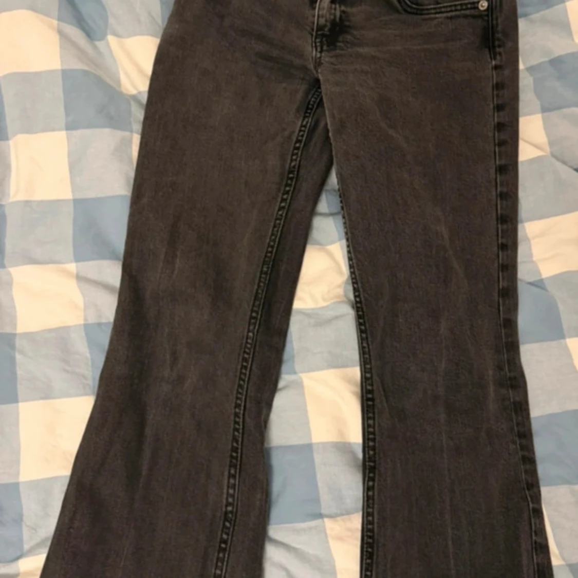 Svarta bootcut jeans från lager 157