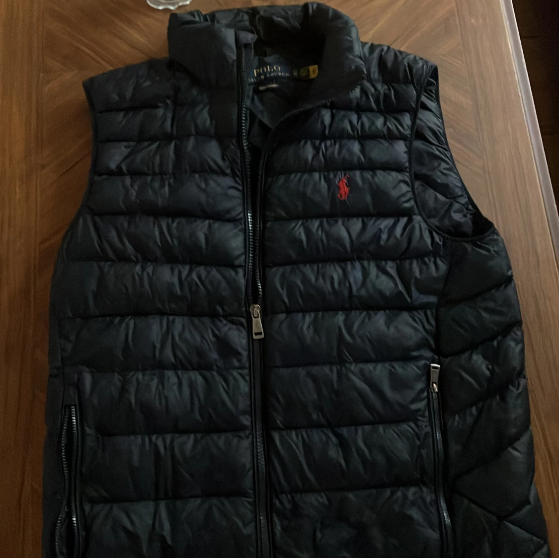 Mörkblå dunväst från Polo Ralph Lauren