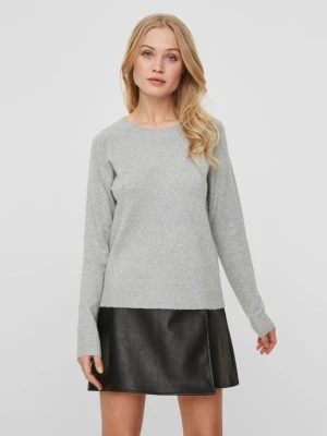 Grå stickad tröja - Grå stickad tröja från Vero Moda i storlek M, passar även S beroende på hur man vill att den sitter. 