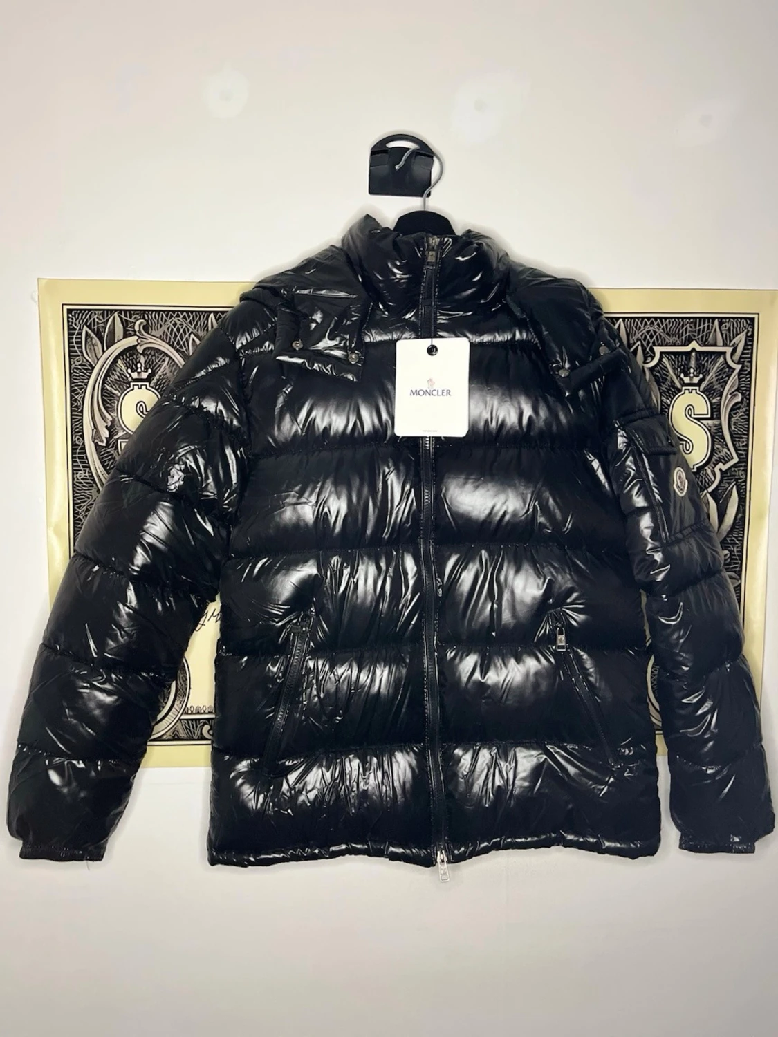 Moncler jacka svart