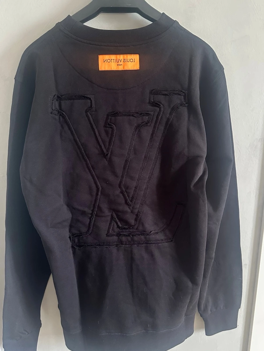 Svart sweatshirt, LV - 1