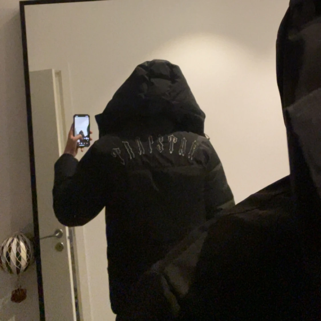 Svart pufferjacka från Trapstar M - 2