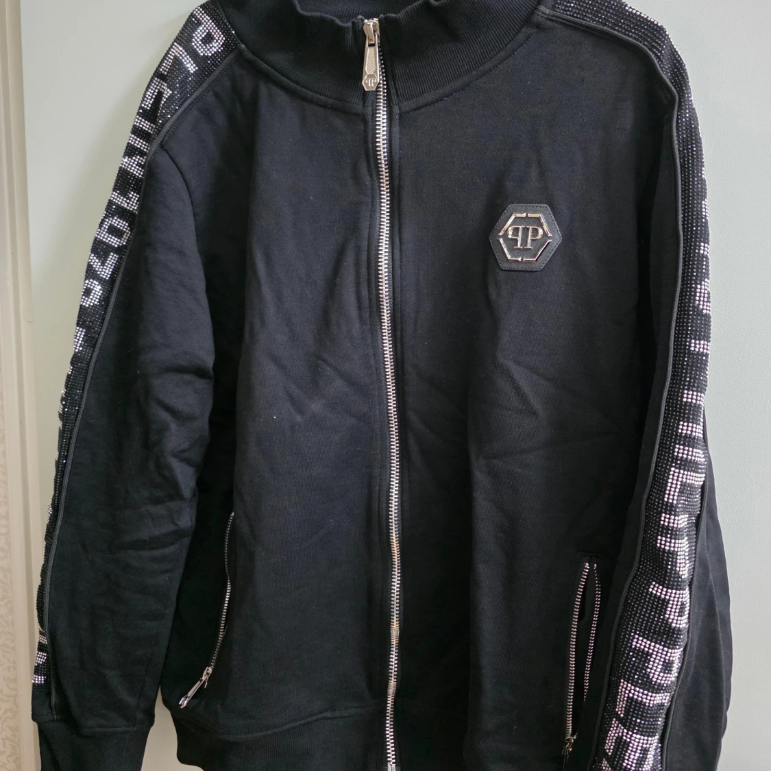 Svart PP TRACKSUIT