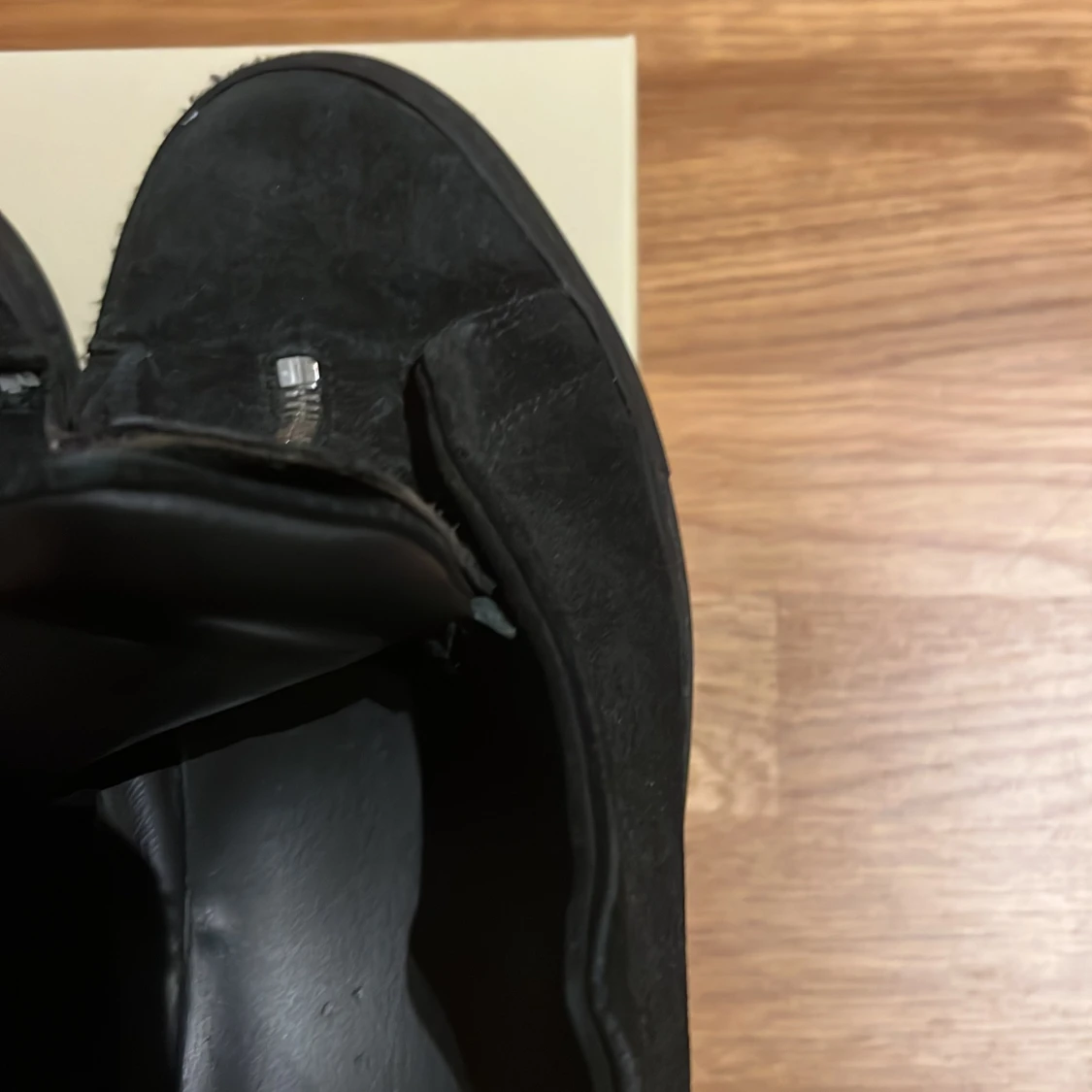 Svarta axel arigato mockasneakers med dragkedja - 1