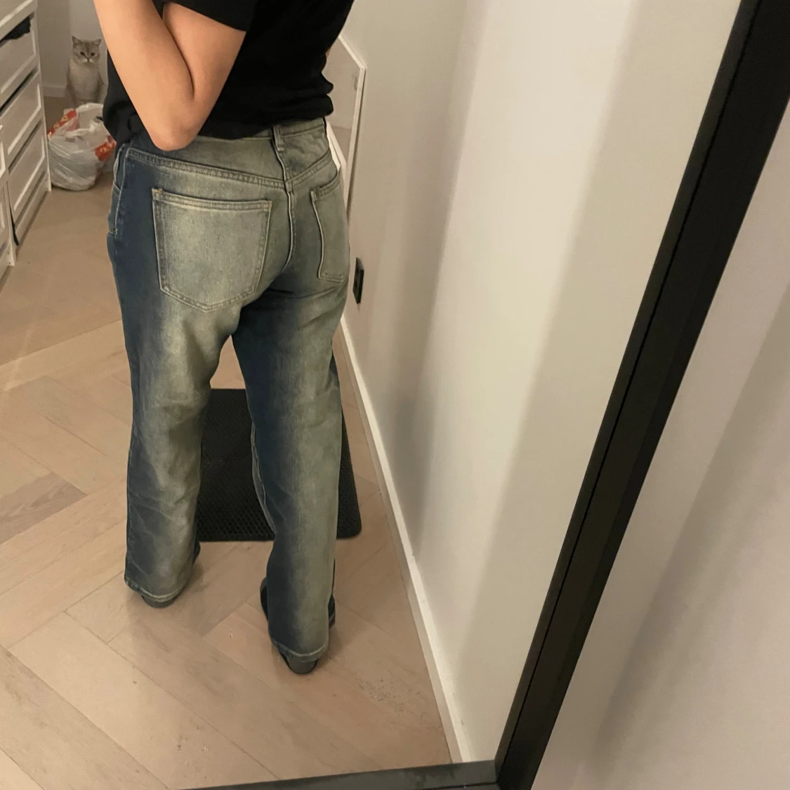 Blå jeans från PrettyLittleThing - 1