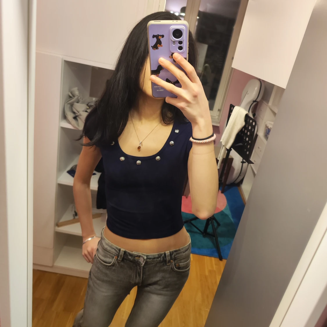 Mörkblå croppad topp med knappar