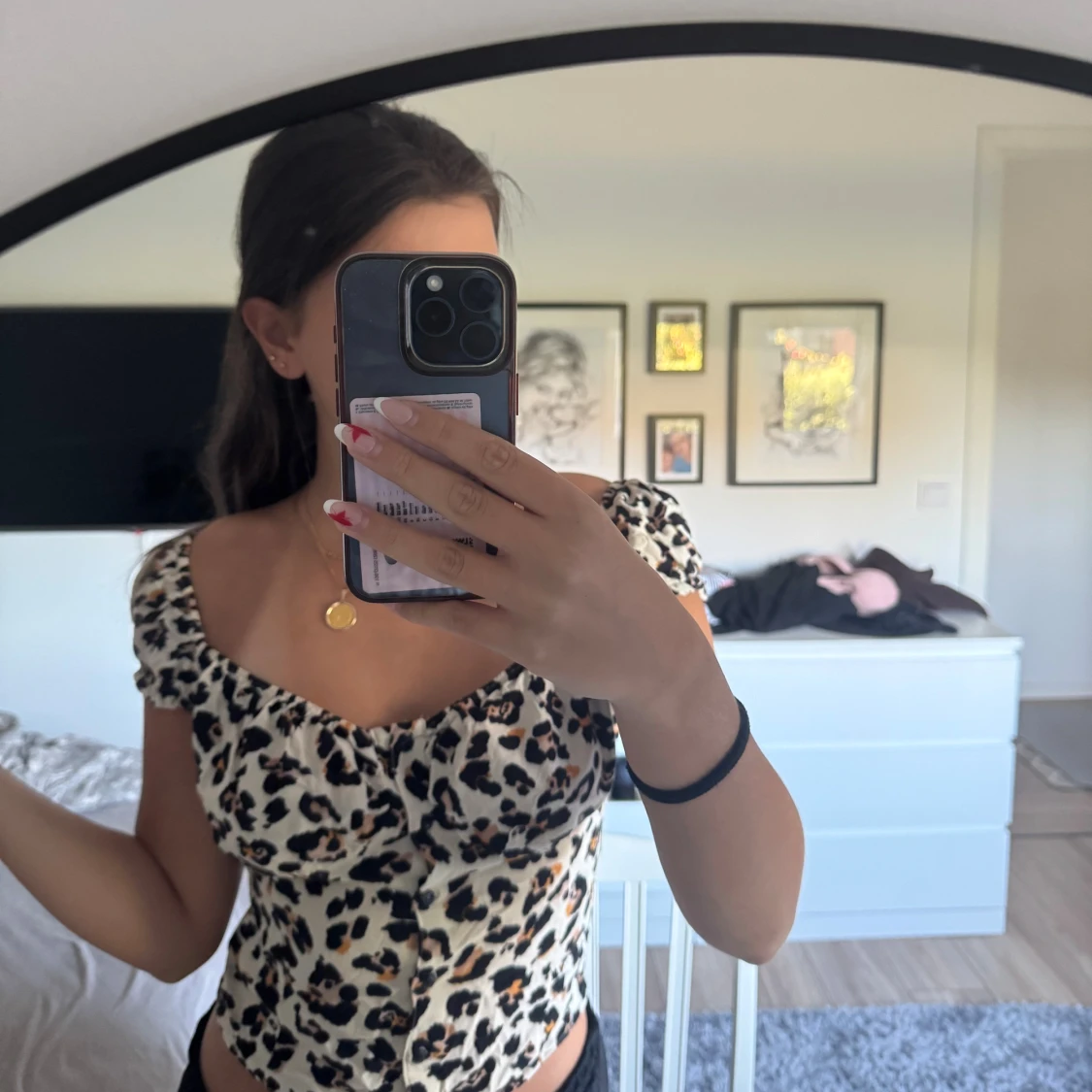Leopardmönstrad blus från NLY Trend