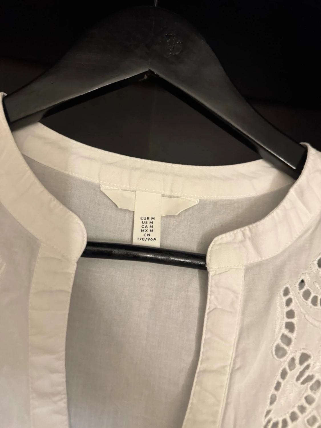 Vit kortärmad blus - 1