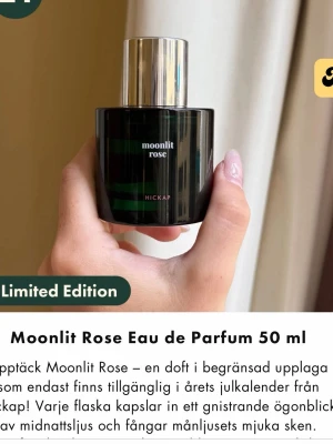 Moonlit Rose Limited Edition Parfym - Moonlit Rose Eau de Parfum från Hickap, 50 ml. Limited edition som bara finns i årets julkalender. Endast testad💕