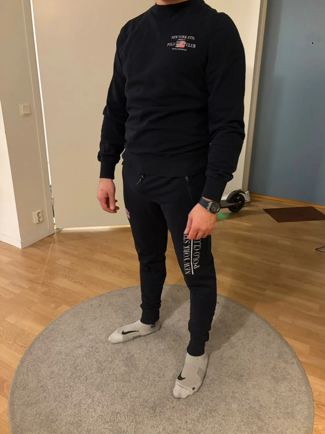 Svart mjukisdress från Polo Club