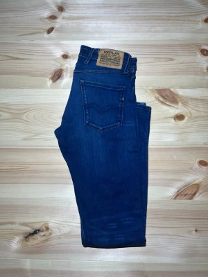 Replay ”Anbass” jeans - Modell: Anbass | Skick: 9/10 | Storlek: W38 L34 | Öppen för prisförslag | Skriv vid fråga!  