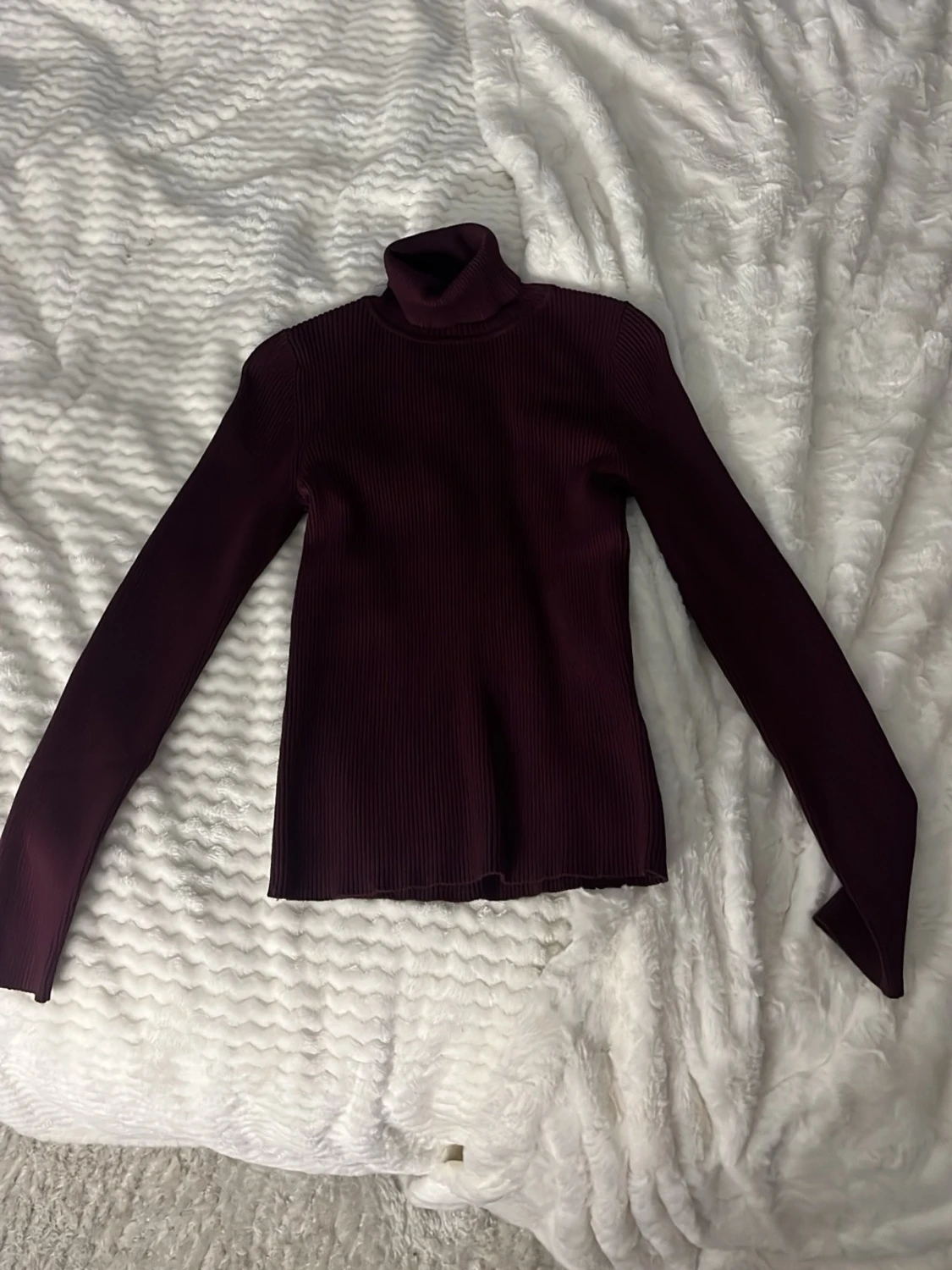 Ribbad långärmad med krage - 1