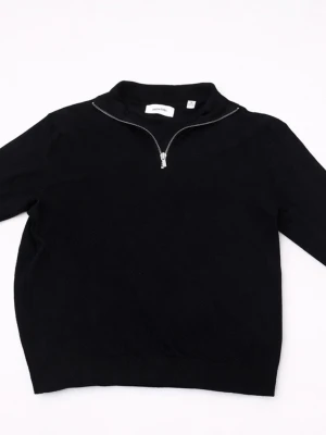 Svart slim fit halvzip från Only & Sons - En svart slim fit halv zip tröja i bra skick! Storlek XS