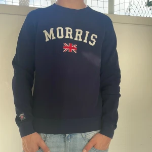 Morris tröja  - Morris tröja herr| pris: 599kr| storlek: M| skick: 9,8/10| hör av dig vid minsta lilla fundering eller fråga|