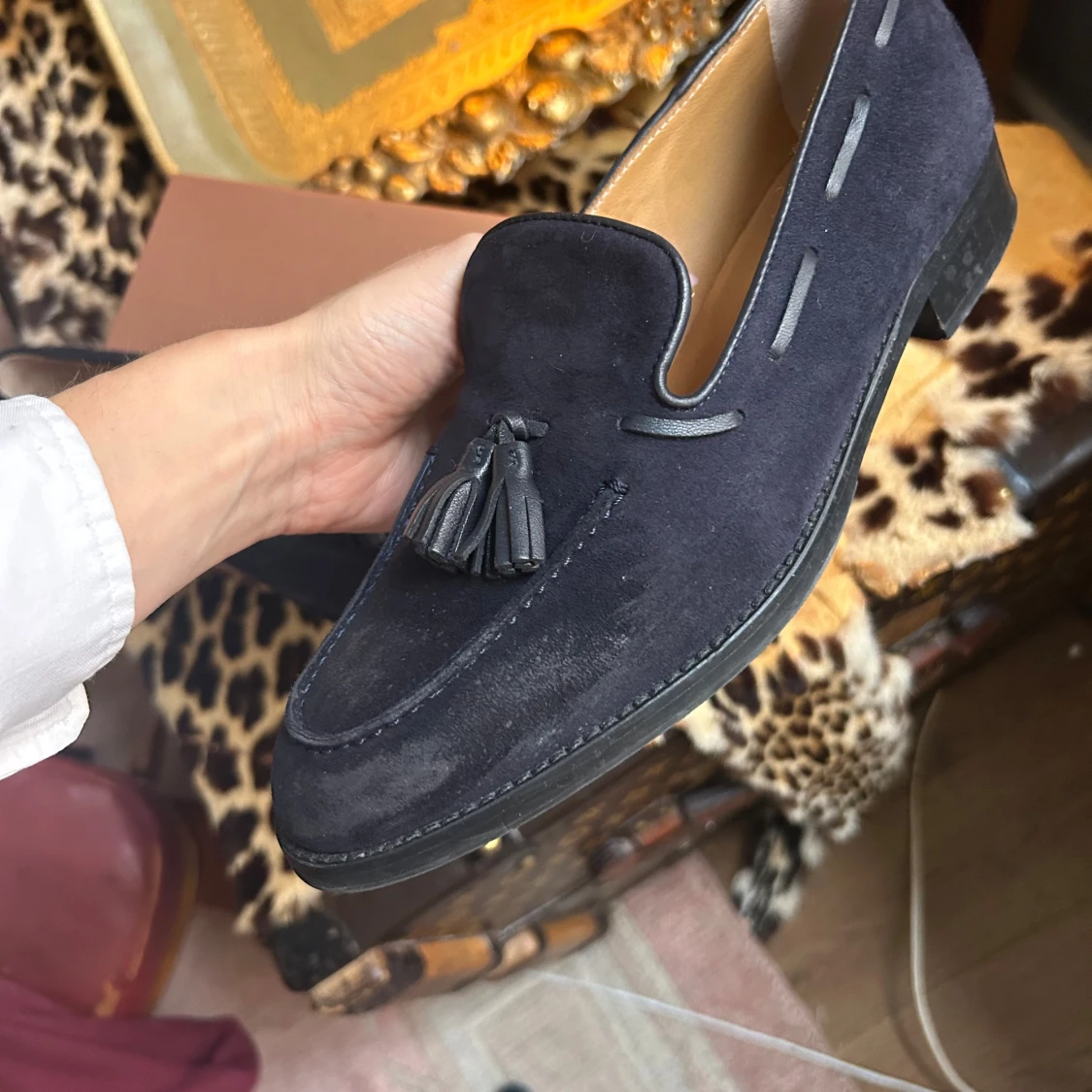 Marzio navy blue loafers i mocka med tofsar - 1