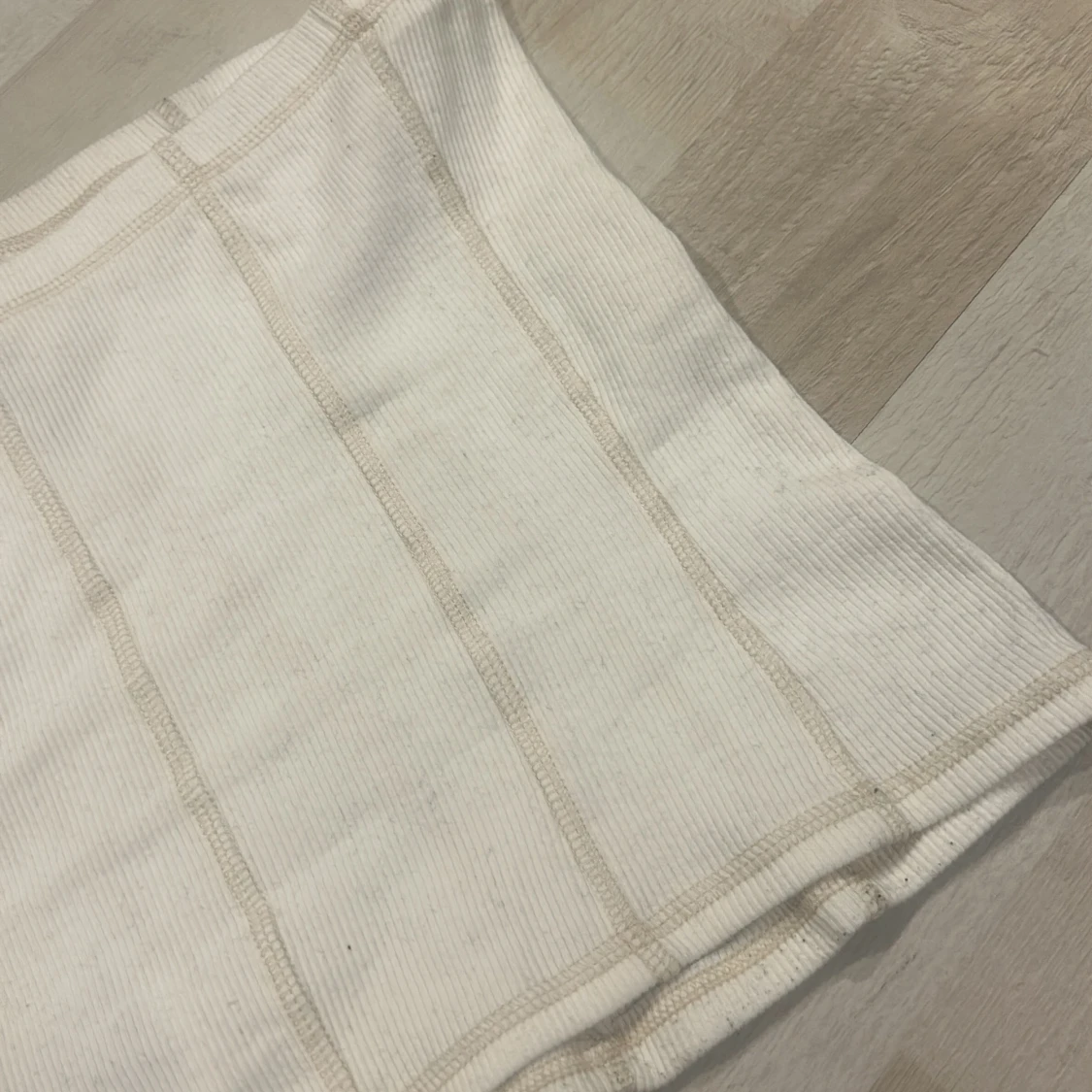 Vit ribbad tubtopp - 2