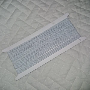 Snöre  - Flexibelt och stretchigt snöre för att tillverka tillexempel smycken. Tagit lite av snöre men finns mycket kvar